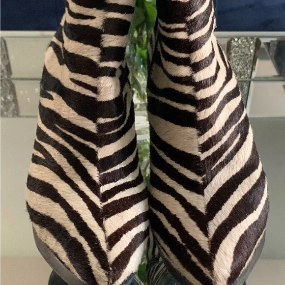 Steve Madden Zebra-Print Ankle Boots - Black & White - Picture 2 of 4